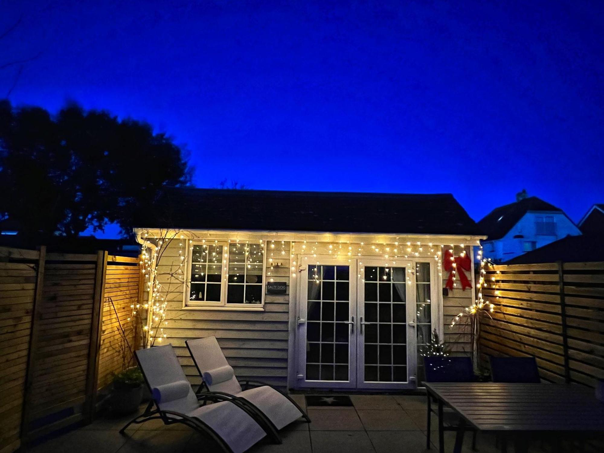 Seaside Cabin Retreat In Hayling Island Саут-Гейлінг Екстер'єр фото